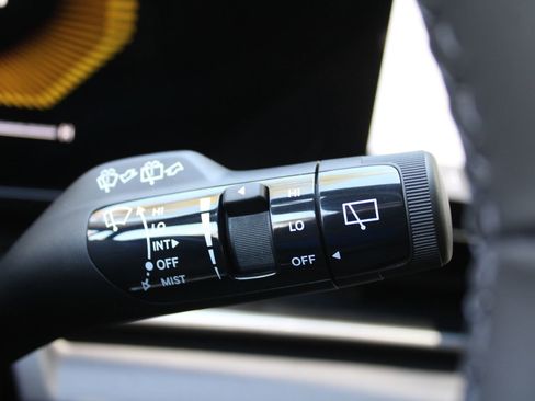 New 2026 Kia Carnival EX image 37