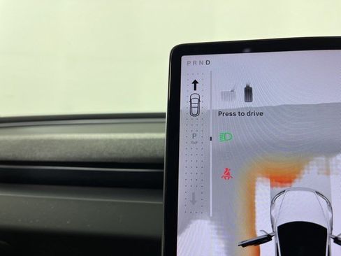 Used 2024 Tesla Model 3 Standard Range RWD image 21