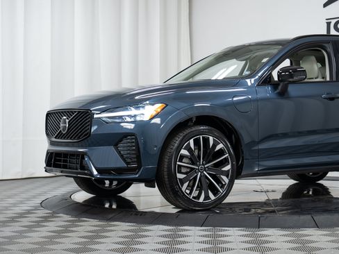 New 2026 Volvo XC60 T8 Ultra w/ Protection Package Premier AWD/4WD image 25