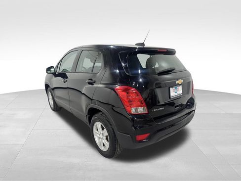 Used 2017 Chevrolet Trax LS AWD/4WD image 30