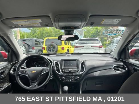 Used 2023 Chevrolet Equinox LT AWD/4WD image 18