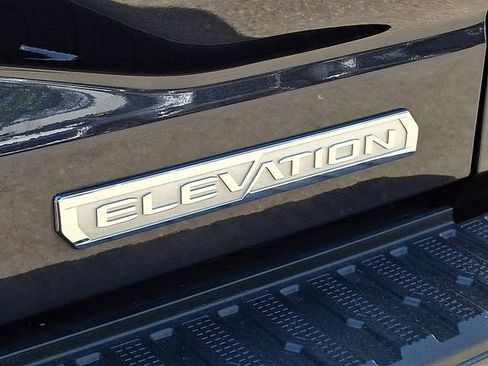 Used 2022 GMC Sierra 1500 Elevation w/ LPO, Elevation Black Package AWD/4WD image 26