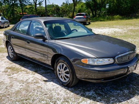 Used 2001 Buick Century Custom w/ Premium Pkg image 15