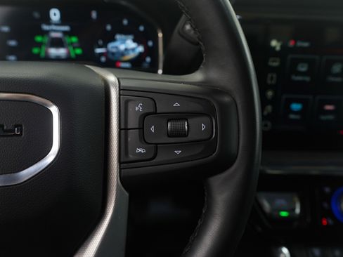 Used 2025 GMC Sierra 2500 Denali w/ Denali Reserve Package image 18