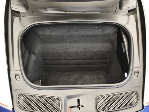 Used 2024 Porsche 911 Dakar image 12