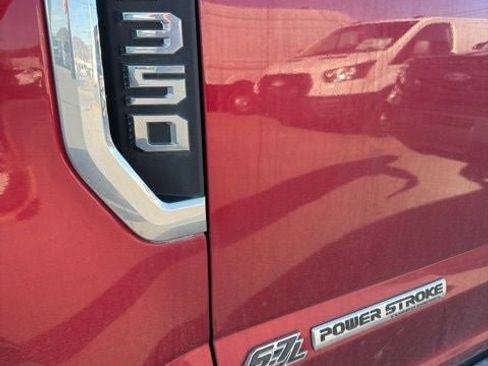 Used 2019 Ford F350 Lariat w/ Lariat Value Package image 12