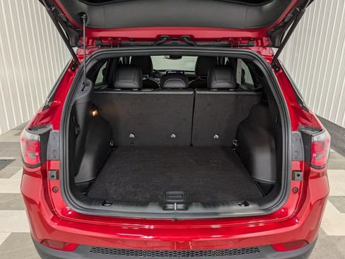Used 2026 Jeep Compass Limited AWD/4WD image 24