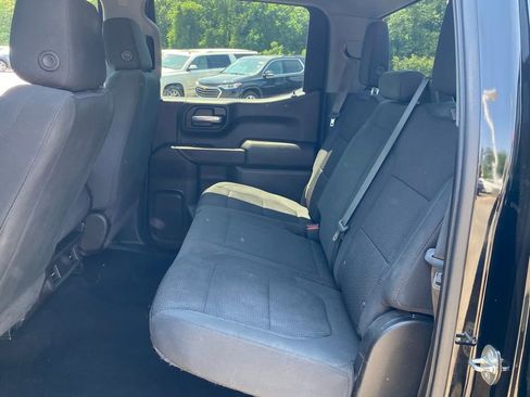Used 2021 Chevrolet Silverado 1500 Custom Trail Boss AWD/4WD image 8