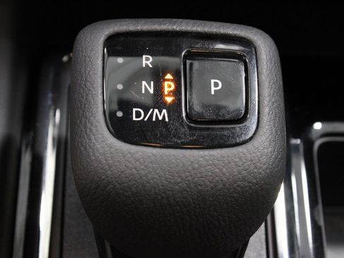 Used 2025 Nissan Pathfinder Rock Creek AWD/4WD image 34
