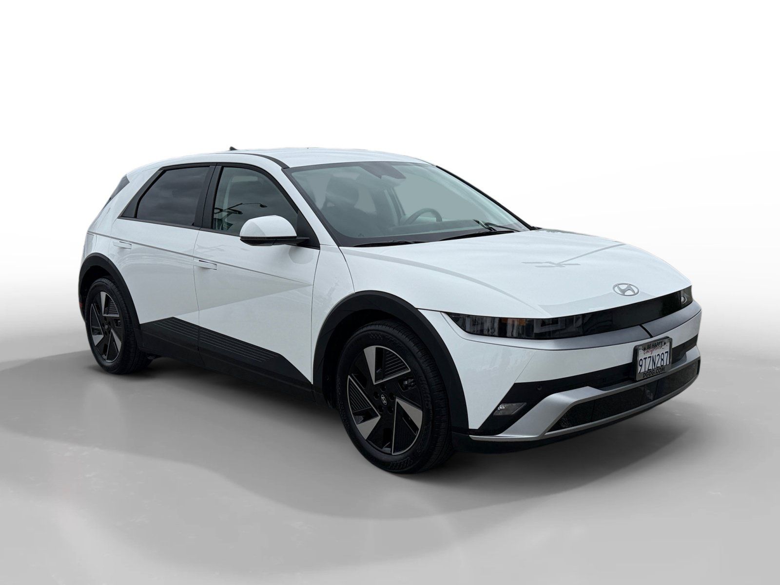 Certified 2025 Hyundai Ioniq 5 SE RWD image 7