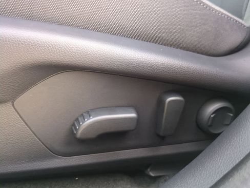 New 2026 Subaru Crosstrek 2.0i Premium image 17