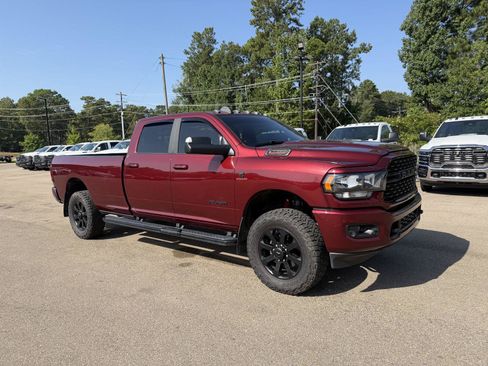 Used 2022 RAM 2500 Big Horn w/ Level C Equiment Group AWD/4WD image 3