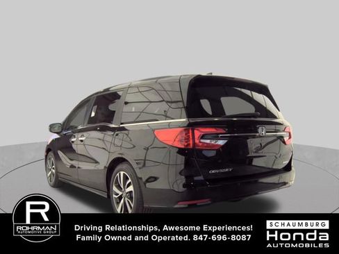 Used 2023 Honda Odyssey Touring image 7