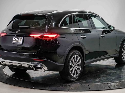 Used 2025 Mercedes-Benz GLC 300 GLC 300 image 4