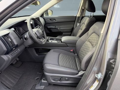 New 2026 Nissan Pathfinder SV AWD/4WD image 5
