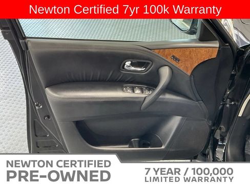 Used 2023 Nissan Armada SL w/ Captain's Chairs Package RWD image 44