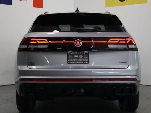 New 2026 Volkswagen Atlas Cross Sport SEL R-Line AWD/4WD image 11