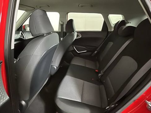 Used 2024 Kia Soul LX w/ Option Group 015 FWD image 25