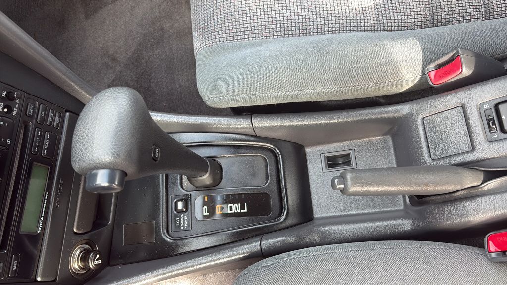 Used 1993 Toyota Celica GT FWD image 21
