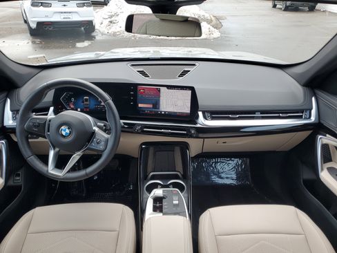 Used 2025 BMW X1 xDrive28i w/ Convenience Package image 21