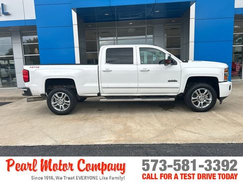 Used 2016 Chevrolet Silverado 2500 High Country w/ Duramax Plus Package AWD/4WD image 3