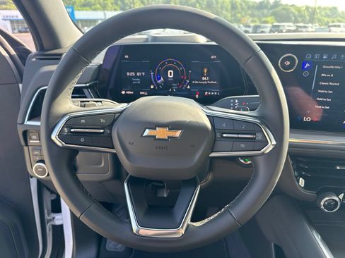 New 2026 Chevrolet Suburban LS AWD/4WD image 22