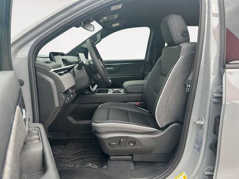 New 2026 GMC Sierra EV Elevation w/ LPO, Elevation Dark Package image 21