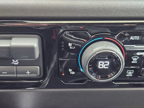 Certified 2025 Chevrolet Silverado 1500 RST w/ Convenience Package II image 26