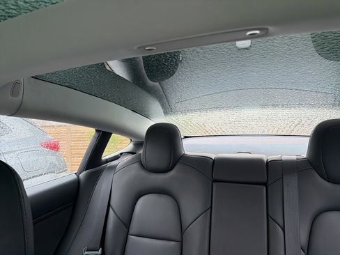 Used 2019 Tesla Model 3 Mid Range image 24