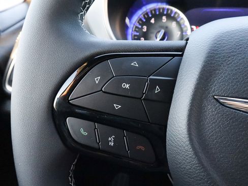 New 2026 Chrysler Pacifica Limited w/ S Appearance Package image 32