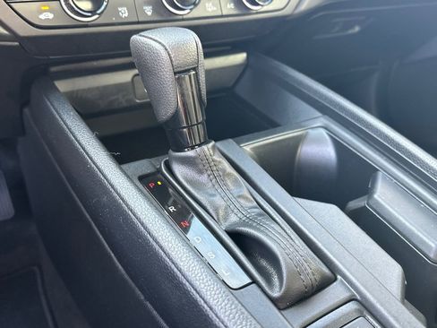 Used 2025 Honda Accord SE image 32