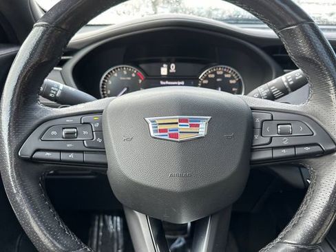 Used 2019 Cadillac XT4 Sport image 26