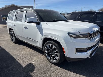 Used 2022 Jeep Grand Wagoneer Series III w/ Rear Seat Video Group 1