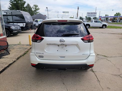 Used 2020 Nissan Rogue SV AWD/4WD image 8