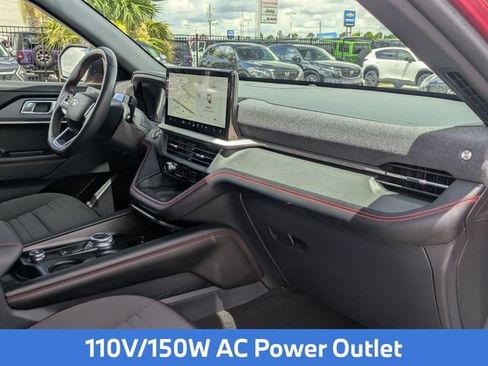 Used 2025 Ford Explorer ST-Line w/ Premium Package AWD/4WD image 33