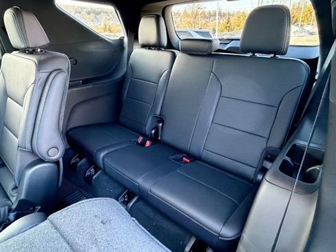 New 2026 Chevrolet Traverse LT w/ Driver Confidence Package image 38
