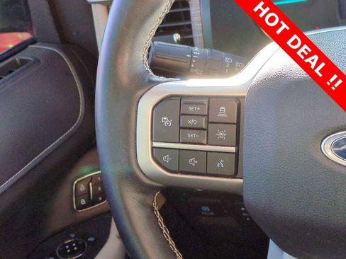 Used 2023 Ford Expedition Max Limited image 25