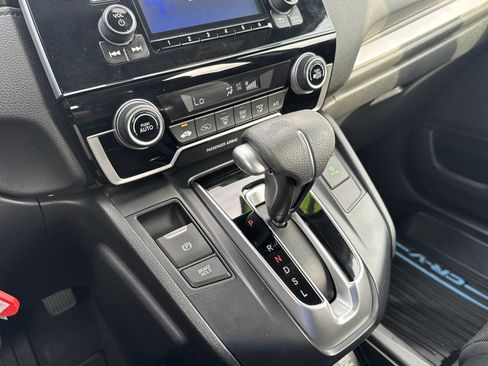 Used 2018 Honda CR-V LX image 29