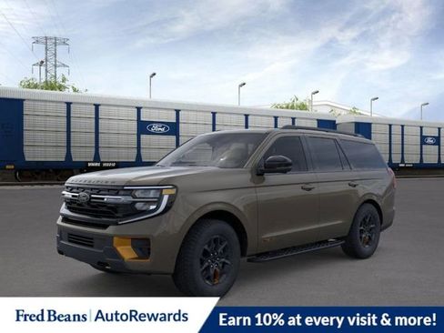 New 2026 Ford Expedition Tremor image 2