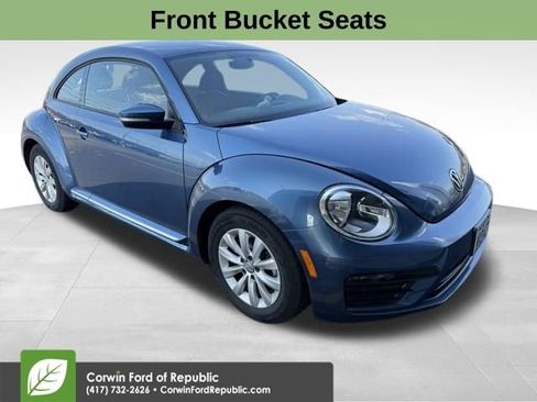 Used 2019 Volkswagen Beetle 2.0T S image 4