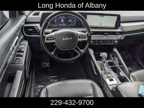 Used 2023 Kia Telluride LX AWD/4WD image 20