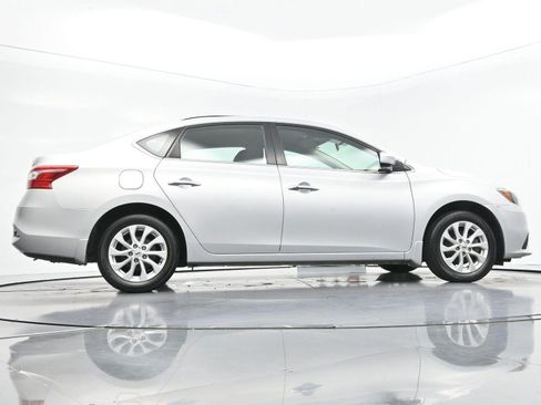 Used 2019 Nissan Sentra SV FWD image 47