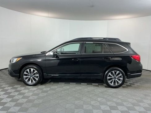 Used 2016 Subaru Outback 2.5i Limited AWD/4WD image 8