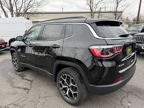 New 2026 Jeep Compass Limited image 11