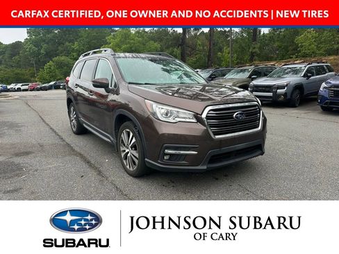 Used 2021 Subaru Ascent Limited w/ Technology Package AWD/4WD image 1