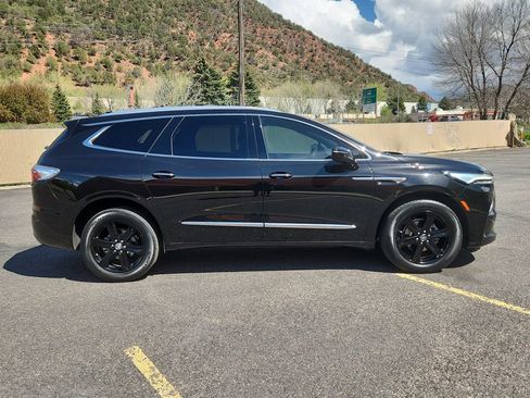Used 2023 Buick Enclave Essence w/ Experience Buick Package AWD/4WD image 2