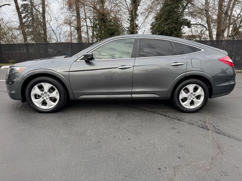 Used 2010 Honda Crosstour EX-L image 2