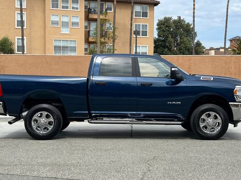 Used 2024 RAM 2500 Big Horn w/ Level 2 Equipment Group image 3