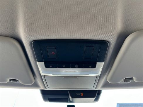 Used 2024 Mitsubishi Outlander SE image 28