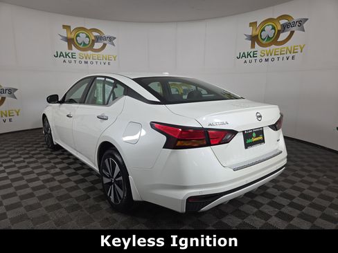 Used 2022 Nissan Altima 2.5 SV image 6